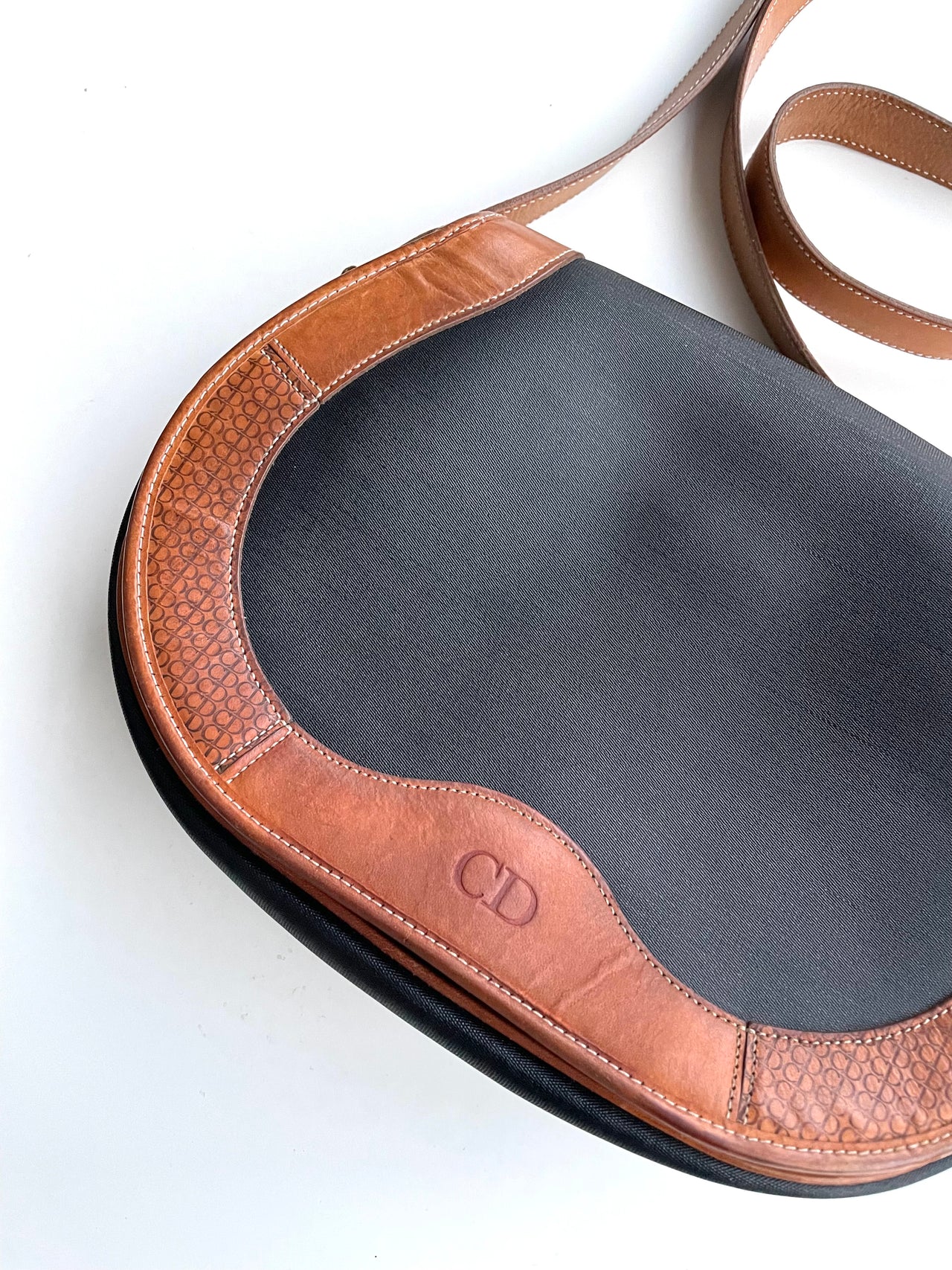 Dior 80’s crossbody saddle bag