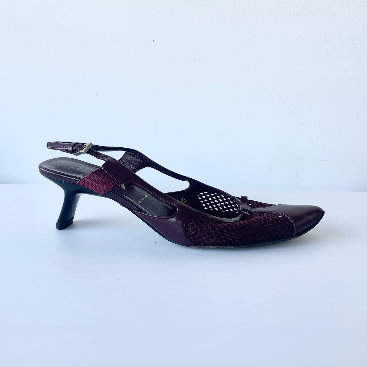 Prada SS2000 dark burgundy glossy leather and mesh slingback courts