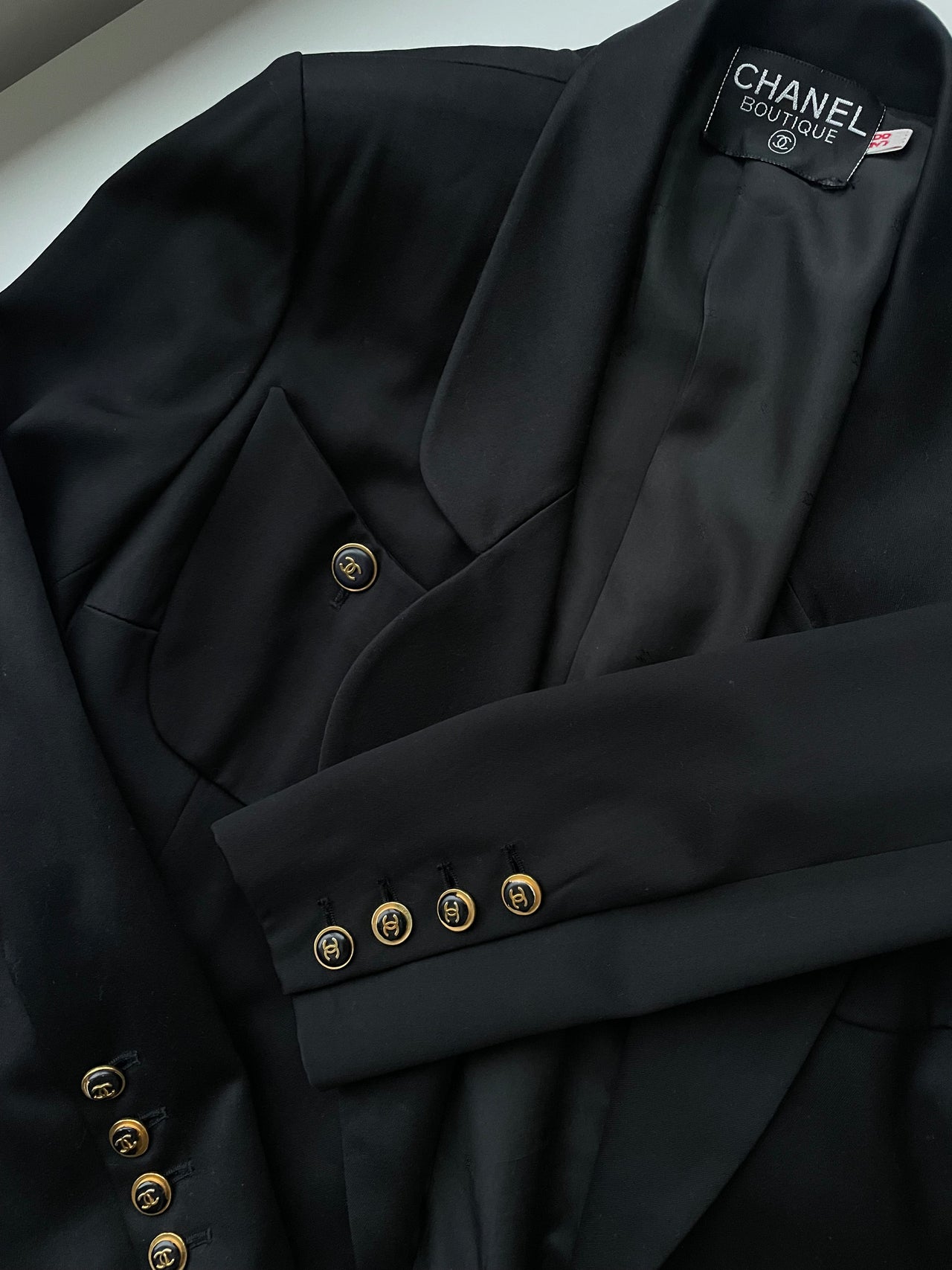 Chanel vintage 1990’s by Karl Lagerfeld black wool skirt suit XS