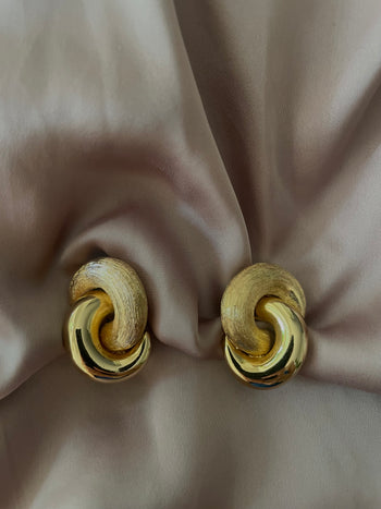 Dior 80’s Knot clip-on earrings