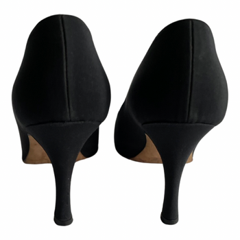 Manolo Blahnik vintage black cloth courts 37