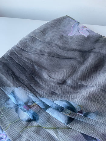 Emporio Armani vintage 2000’s silk skirt with flower appliqué