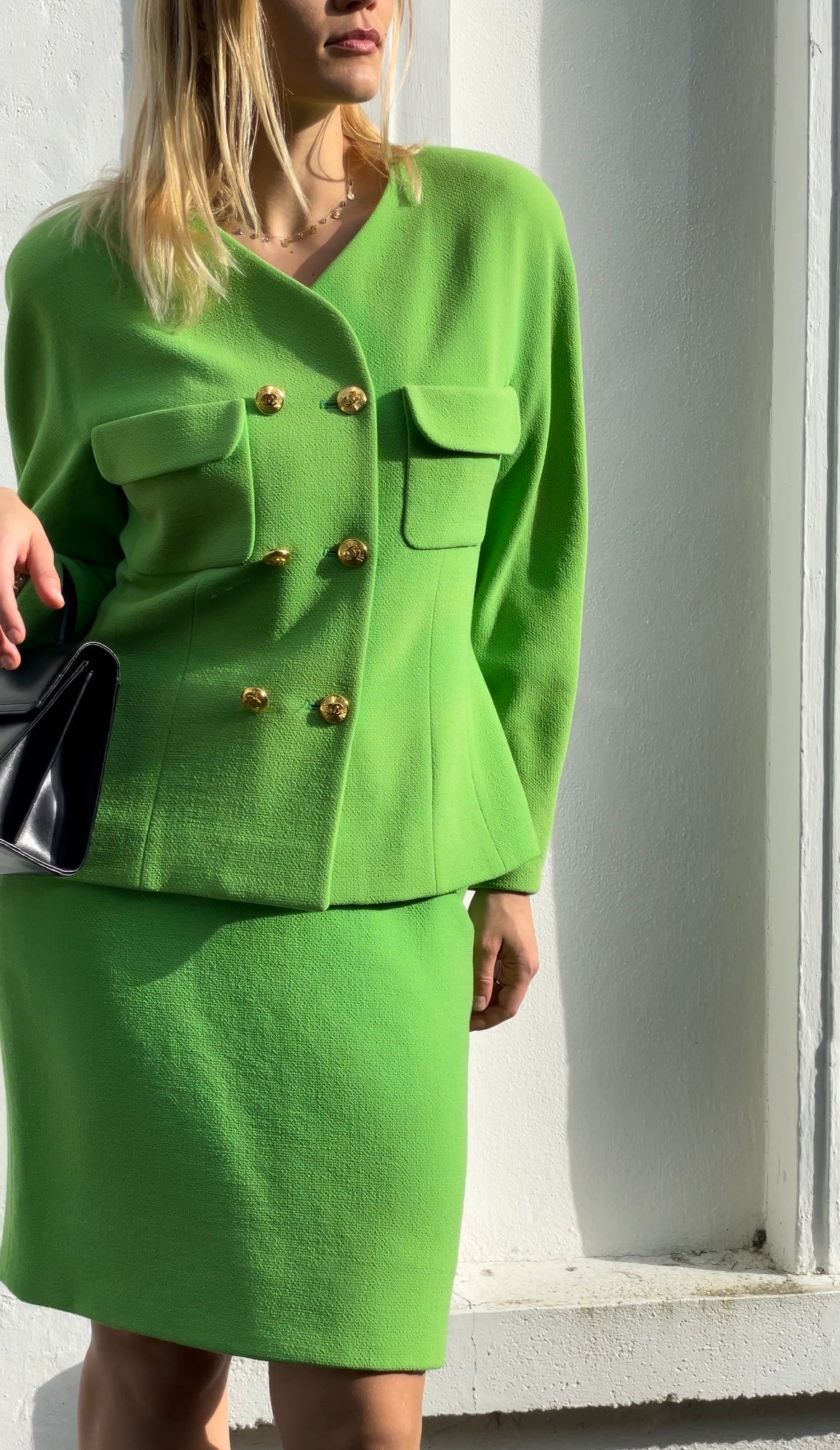 Chanel vintage bright green skirt suit 40 FR