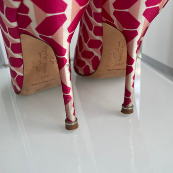 Manolo Blahnik Hangisi Cosmopolitan Pink 39.5