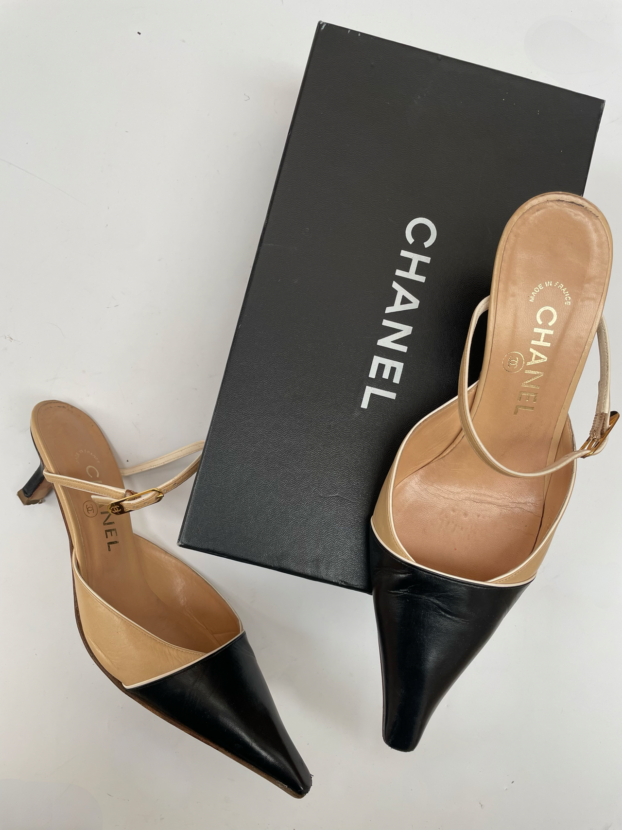 Chanel kitten heel mules 39