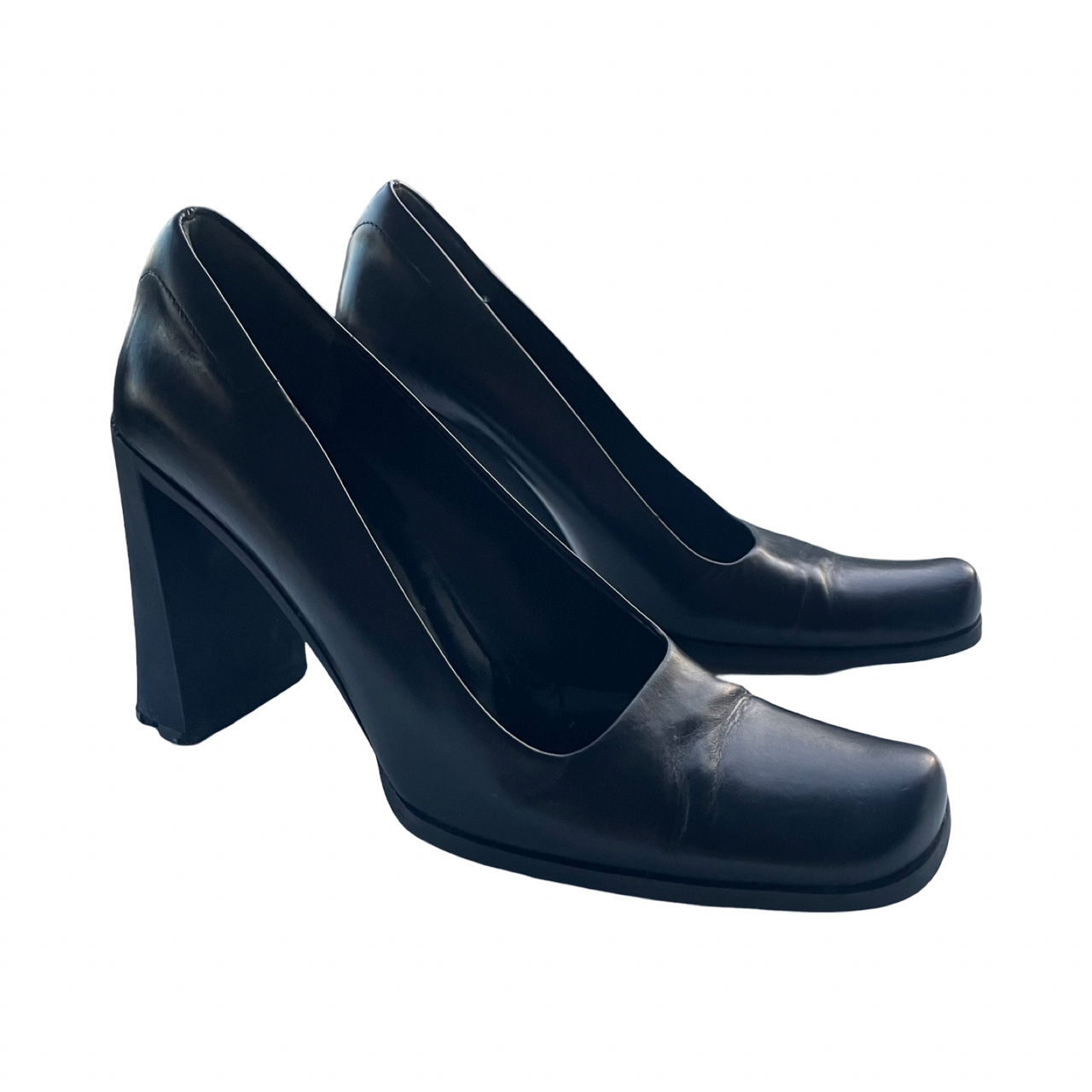 Prada 90’s minimalist curved block heel courts 37.5 IT