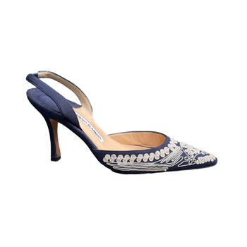 Manolo Blahnik embroidered denim slingback courts 38