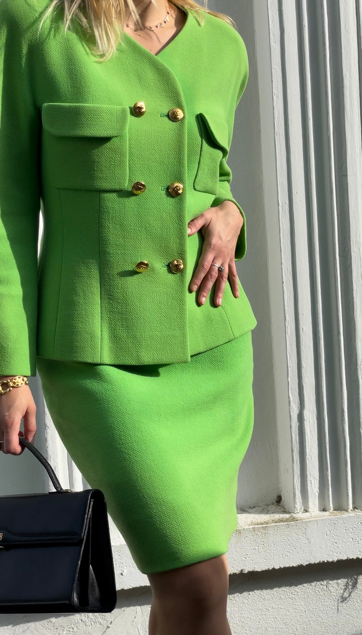 Chanel vintage bright green skirt suit 40 FR Lanabu