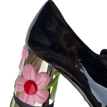 Prada Mary Jane has in black patent with flower apple block heel, size 39