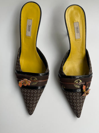 Prada 2003 Kimono print kitten heel mules 38.5 IT