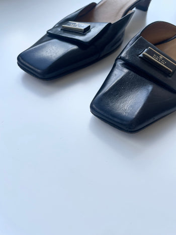 Gucci Tom Ford era black leather mules