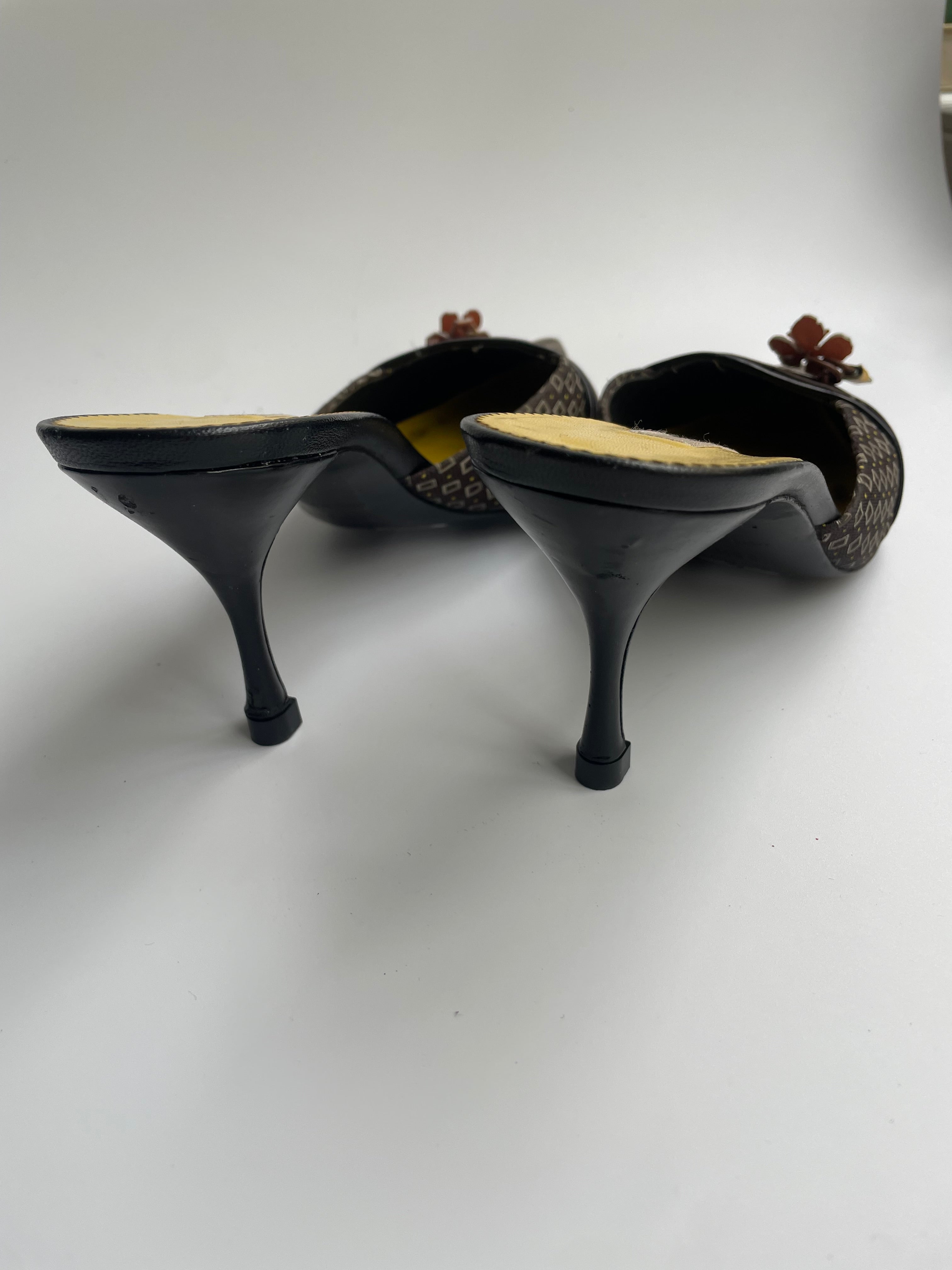 Prada 2003 Kimono print kitten heel mules 38.5 IT - Lanabu