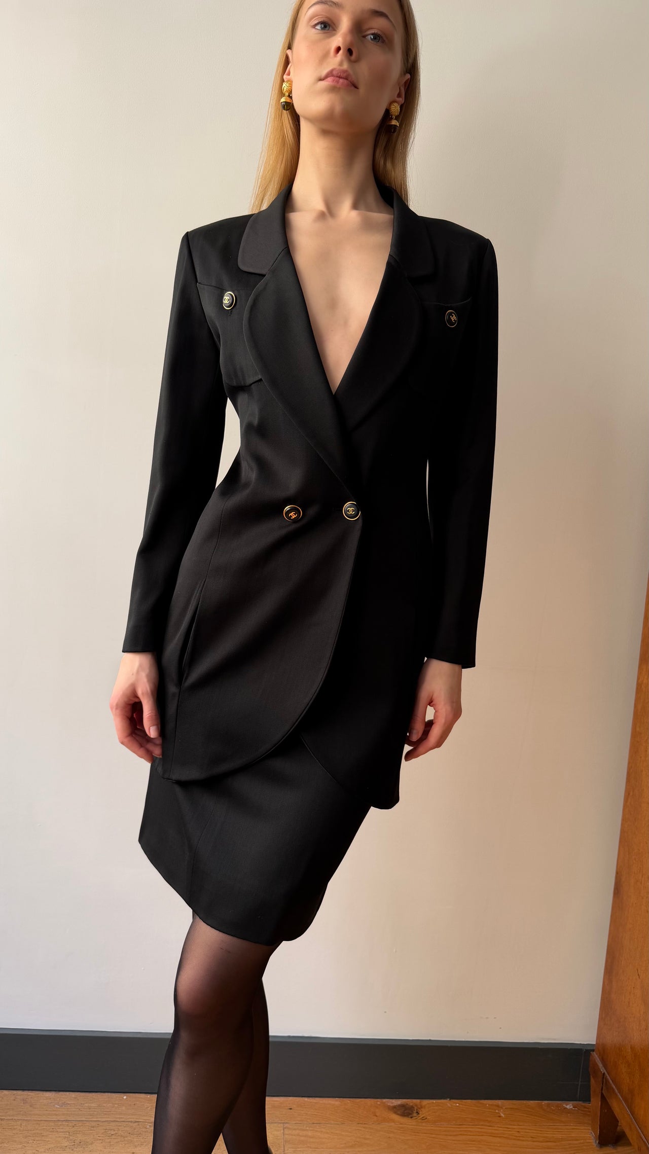 Chanel 1990’s by Karl Lagerfeld executive skirt suit XS