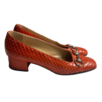 Gucci horsebit buckle detail flats in orange snakeskin leather 37 IT