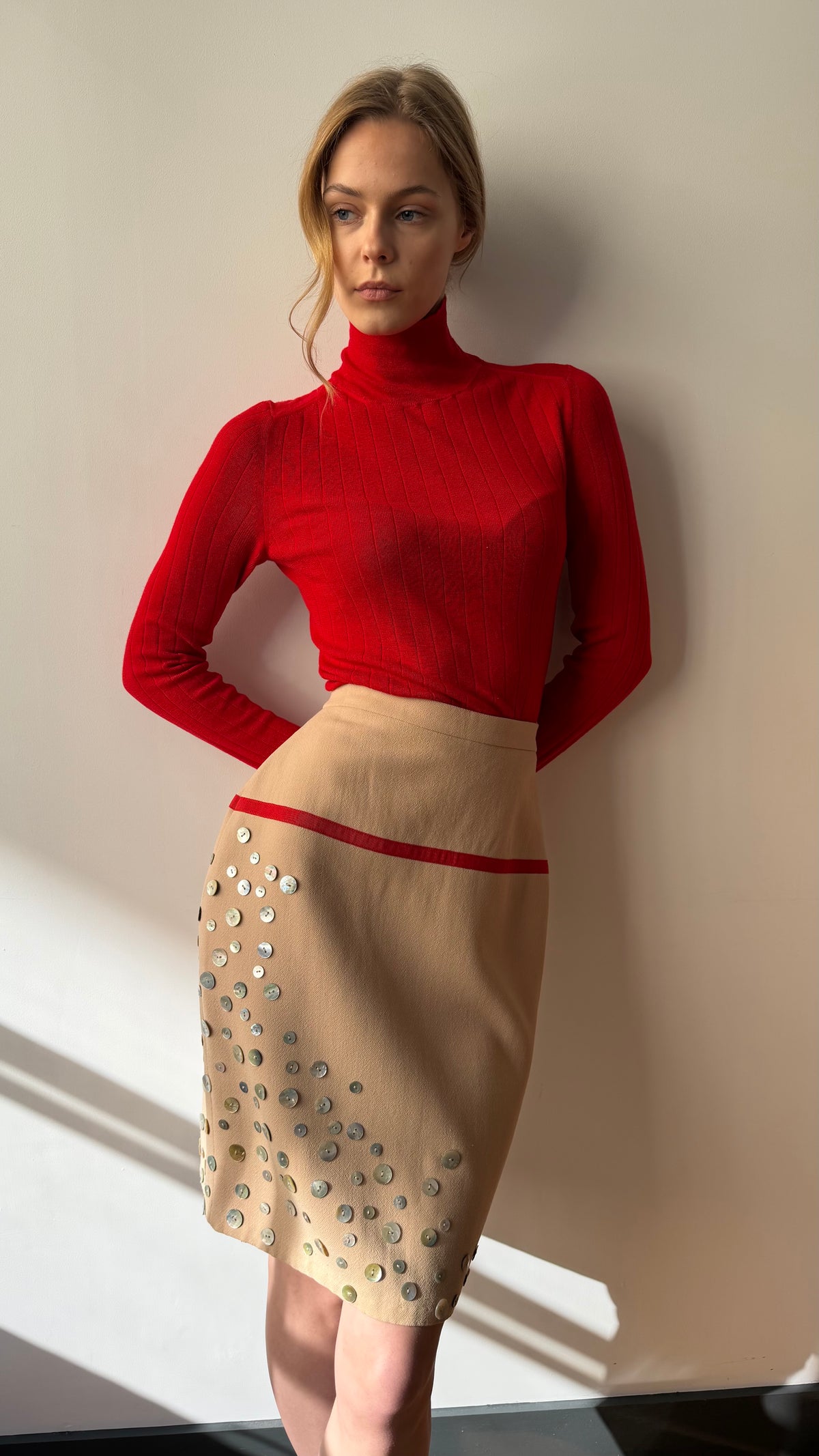 Chanel pear shell button appliqué vintage wool skirt