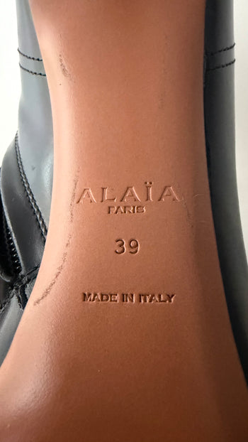 Azzedine Alaia Hook and Eye ankle boots Alaïa