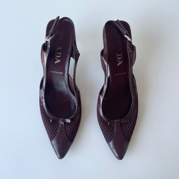 Prada SS2000 dark burgundy glossy leather and mesh slingback courts