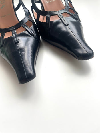 Prada bondage style glossy leather kitten heel vintage 1990’s courts 38.5