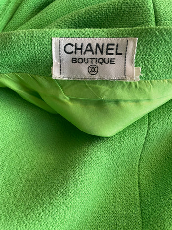 Chanel vintage bright green skirt suit 40 FR