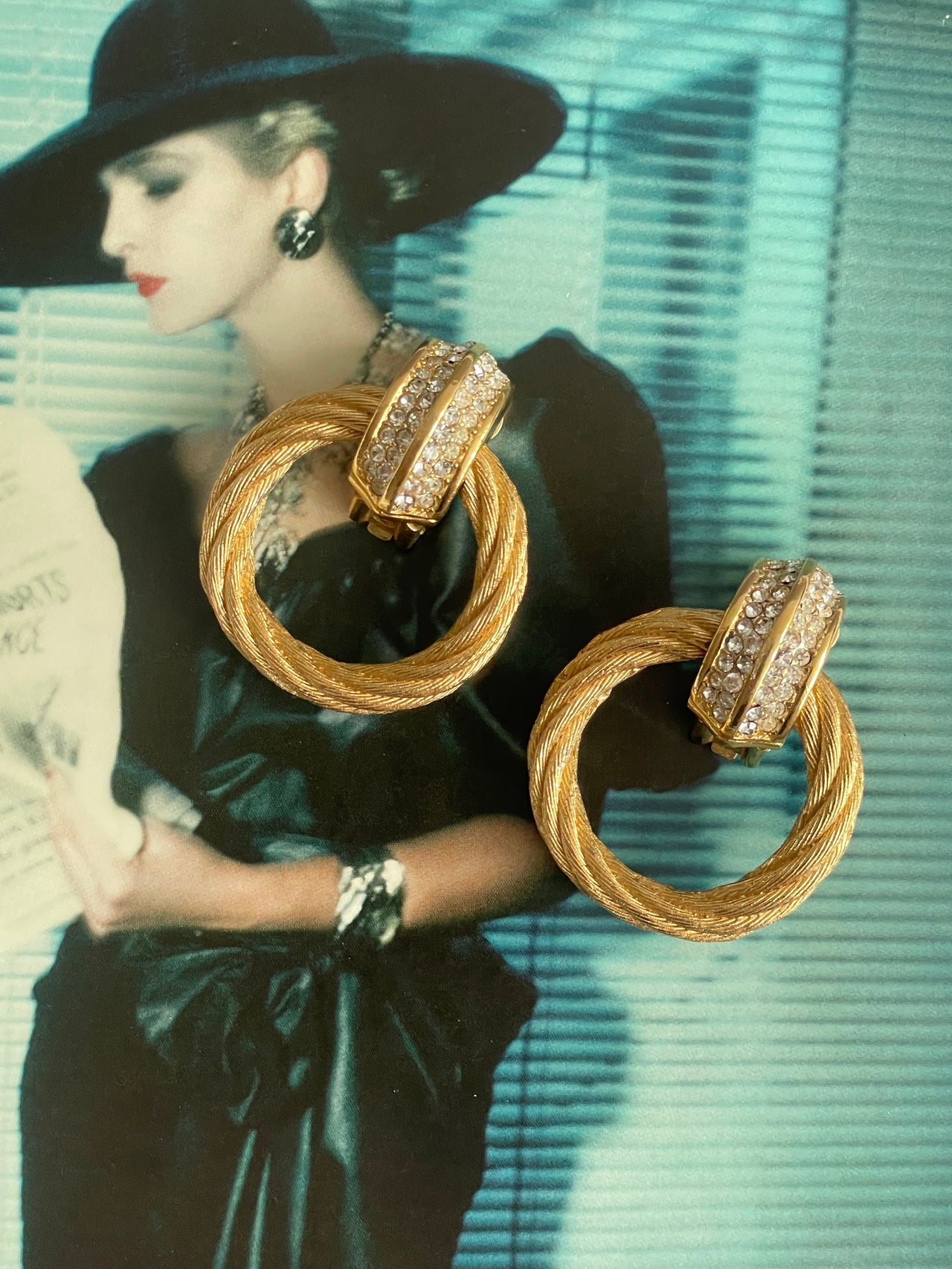 Christian Dior 80s door knocker clip-on earrings