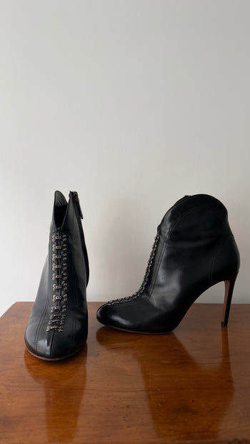 Azzedine Alaia Hook and Eye ankle boots Alaïa