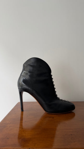 Azzedine Alaia Hook and Eye ankle boots Alaïa
