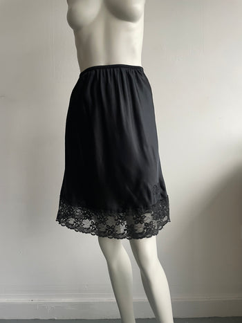 Christian Dior vintage lace trim skirt